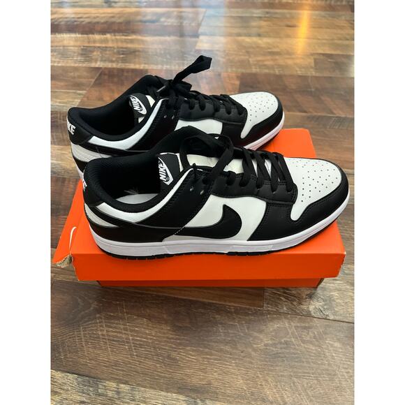 Men's SZ 8.5 (Womens SZ 10) Nike Panda Dunk Low Retro w/ Replacement Box - Picture 1 of 6